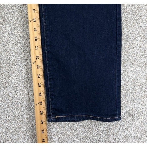 Levi's 724 High Rise Slim Straight Jeans Womens Size 16W Blue Cast Shadows Wash - Picture 11 of 13